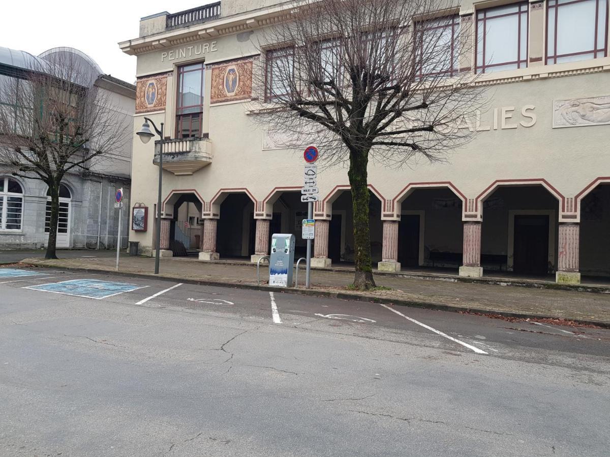 Vanille Bagnères-de-Bigorre Exterior foto